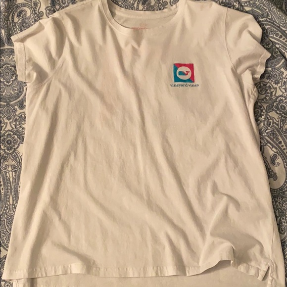 Vineyard Vines shirt - Picture 1 of 5